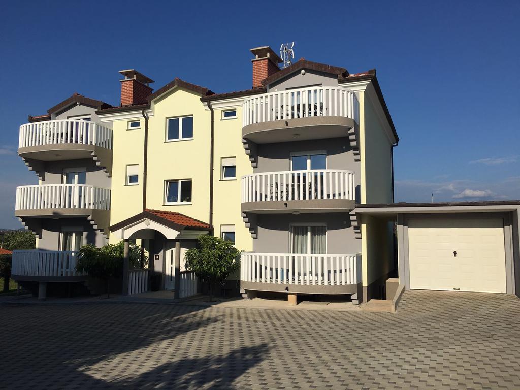 Apartments Barbic Umag Luaran gambar